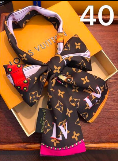 LV Scarf